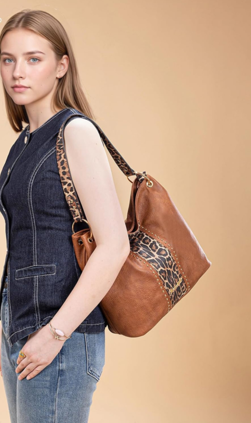 Stunning Hobo Bags with Matching Small Purse -6 Patterns image
